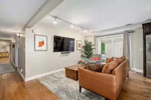 2543 N Racine Ave, Chicago, IL 60614 - Photo 8