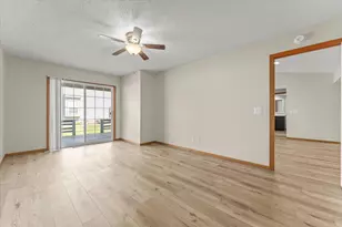 112 W Tomaras Ave, Savoy, IL 61874 - Photo 18