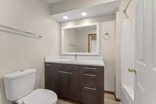 112 W Tomaras Ave, Savoy, IL 61874 - Photo 24