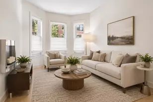 2838 N Sheffield St, Chicago, IL 60657 - Photo 2
