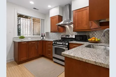 2838 N Sheffield Street, Chicago, IL 60657 - Photo 18