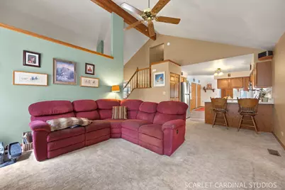 127 Forestview Lane, Aurora, IL 60502 - Photo 4