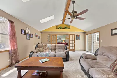 127 Forestview Lane, Aurora, IL 60502 - Photo 10