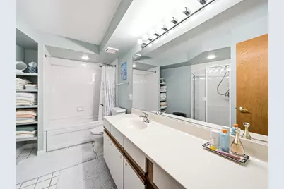 8580 W Foster Avenue #706, Norridge, IL 60706 - Photo 18