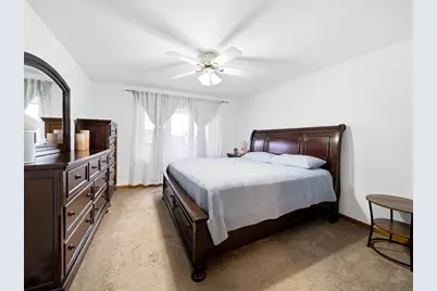 8580 W Foster Avenue #706, Norridge, IL 60706 - Photo 16