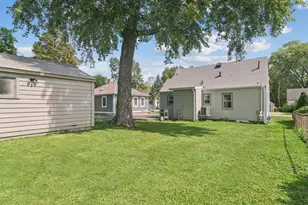 418 S Lake Terrace, Mundelein, IL 60060 - Photo 24