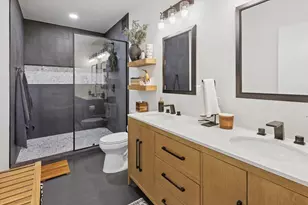 130 S Canal St, Chicago, IL 60606 - Photo 14