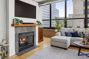130 S Canal St, Chicago, IL 60606 - Photo 4
