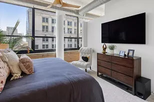130 S Canal St, Chicago, IL 60606 - Photo 12