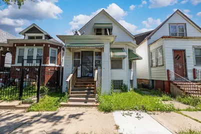 7151 S Carpenter Street, Chicago, IL 60621 - Photo 1