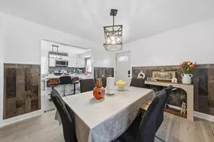 3049 W 71st St, Chicago, IL 60629 - Photo 12