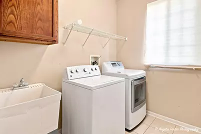 429 W Newbridge Lane, Round Lake, IL 60073 - Photo 20