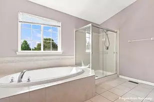 429 W Newbridge Ln, Round Lake, IL 60073 - Photo 28