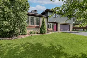 7920 W 139th St, Orland Park, IL 60462 - Photo 2