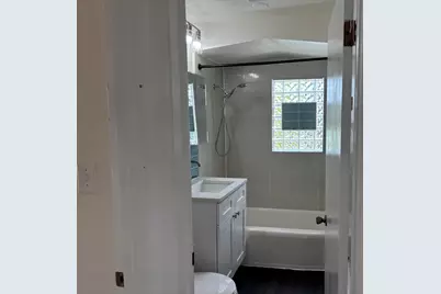 7074 W Diversey Avenue #2F, Chicago, IL 60707 - Photo 8