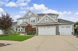 413 Lake Falls Blvd, Savoy, IL 61874 - Photo 4
