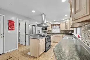 6338 Whirlaway Dr, Mt. Zion, IL 62549 - Photo 12