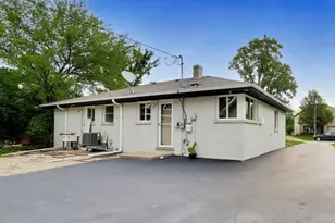 466 N Ridgeland Ave, Elmhurst, IL 60126 - Photo 24