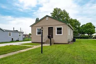 118 E Diller St, Pontiac, IL 61764 - Photo 42