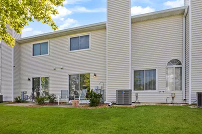216 Brittany Drive #8E-2, Streamwood, IL 60107 - Photo 22