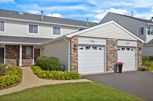 216 Brittany Dr, Streamwood, IL 60107 - Photo 1