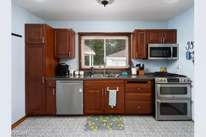 1515 Hill Avenue, Wheaton, IL 60187 - Photo 6