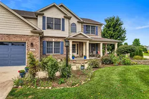 2201 Strand Dr, Champaign, IL 61822 - Photo 8