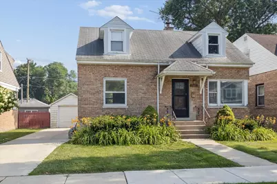 9431 Jefferson Avenue, Brookfield, IL 60513 - Photo 1
