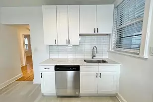 5801 N Richmond St, Chicago, IL 60659 - Photo 10