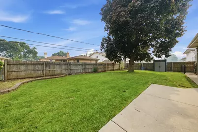 7928 Arcadia Street, Morton Grove, IL 60053 - Photo 38