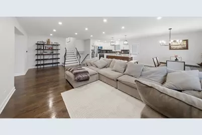 7928 Arcadia Street, Morton Grove, IL 60053 - Photo 10