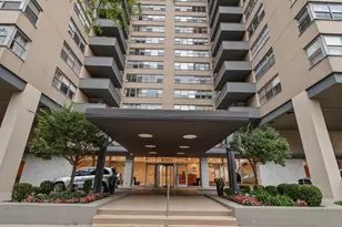 6301 N Sheridan Rd, Chicago, IL 60660 - Photo 2