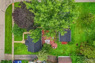 149 Pearl St, Cary, IL 60013 - Photo 4