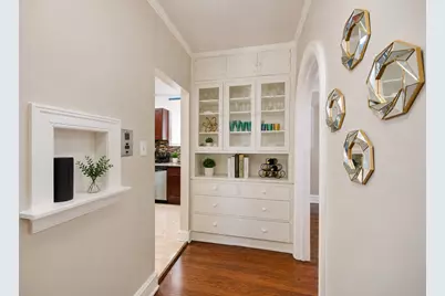 8215 S Evans Avenue, Chicago, IL 60619 - Photo 16
