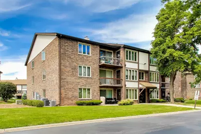 4932 Circle Court #502, Crestwood, IL 60418 - Photo 1