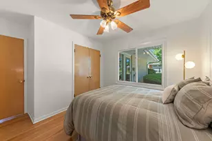 281 Diamond Head Dr, Des Plaines, IL 60018 - Photo 20