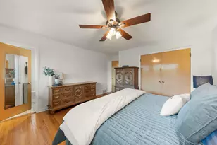281 Diamond Head Dr, Des Plaines, IL 60018 - Photo 14