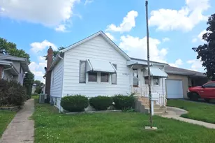 541 McCarthy St, Lemont, IL 60439 - Photo 2