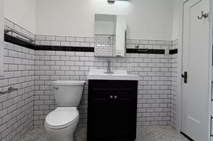 3245 Wisconsin Ave, Berwyn, IL 60402 - Photo 6