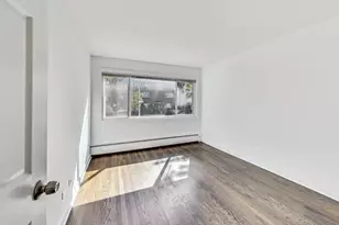 6000 N Winthrop Ave, Chicago, IL 60660 - Photo 12