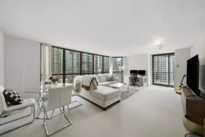 10 E Ontario Street #2111, Chicago, IL 60611 - Photo 4