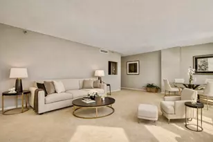 10 E Ontario St, Chicago, IL 60611 - Photo 4
