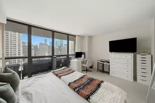 10 E Ontario St, Chicago, IL 60611 - Photo 10