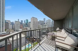 10 E Ontario St, Chicago, IL 60611 - Photo 12