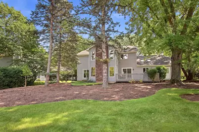 1419 Stevenson Drive, Libertyville, IL 60048 - Photo 32