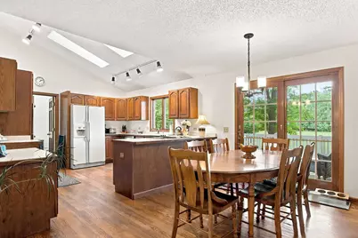 1419 Stevenson Drive, Libertyville, IL 60048 - Photo 6