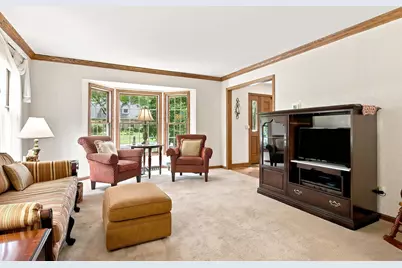 1419 Stevenson Drive, Libertyville, IL 60048 - Photo 16