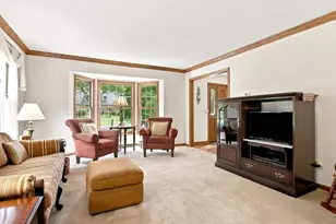 1419 Stevenson Dr, Libertyville, IL 60048 - Photo 16