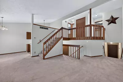 641 Amphitheater Drive #14, Rockford, IL 61107 - Photo 4