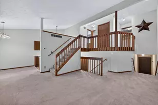 641 Amphitheater Dr, Rockford, IL 61107 - Photo 4
